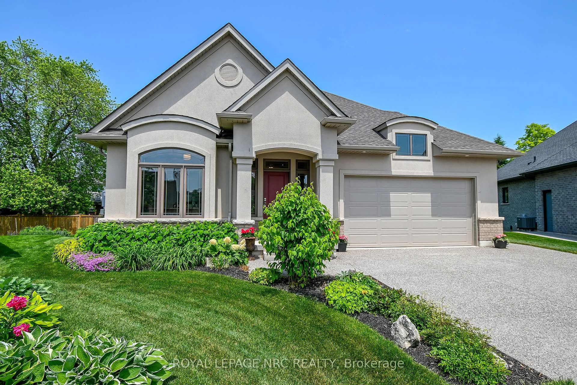 Photo 3 of 11 Emily Lane, Pelham, Fonthill — HOMEH