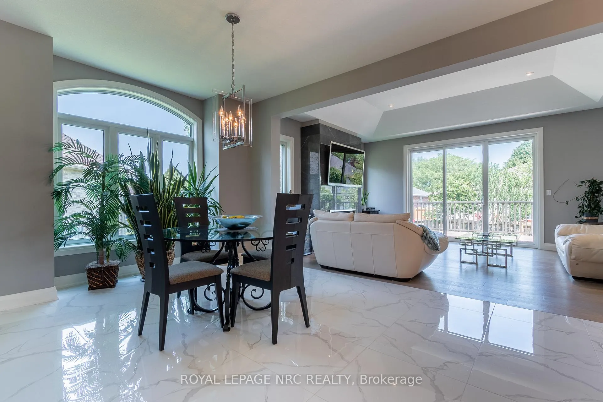 Photo 13 of 11 Emily Lane, Pelham, Fonthill — HOMEH