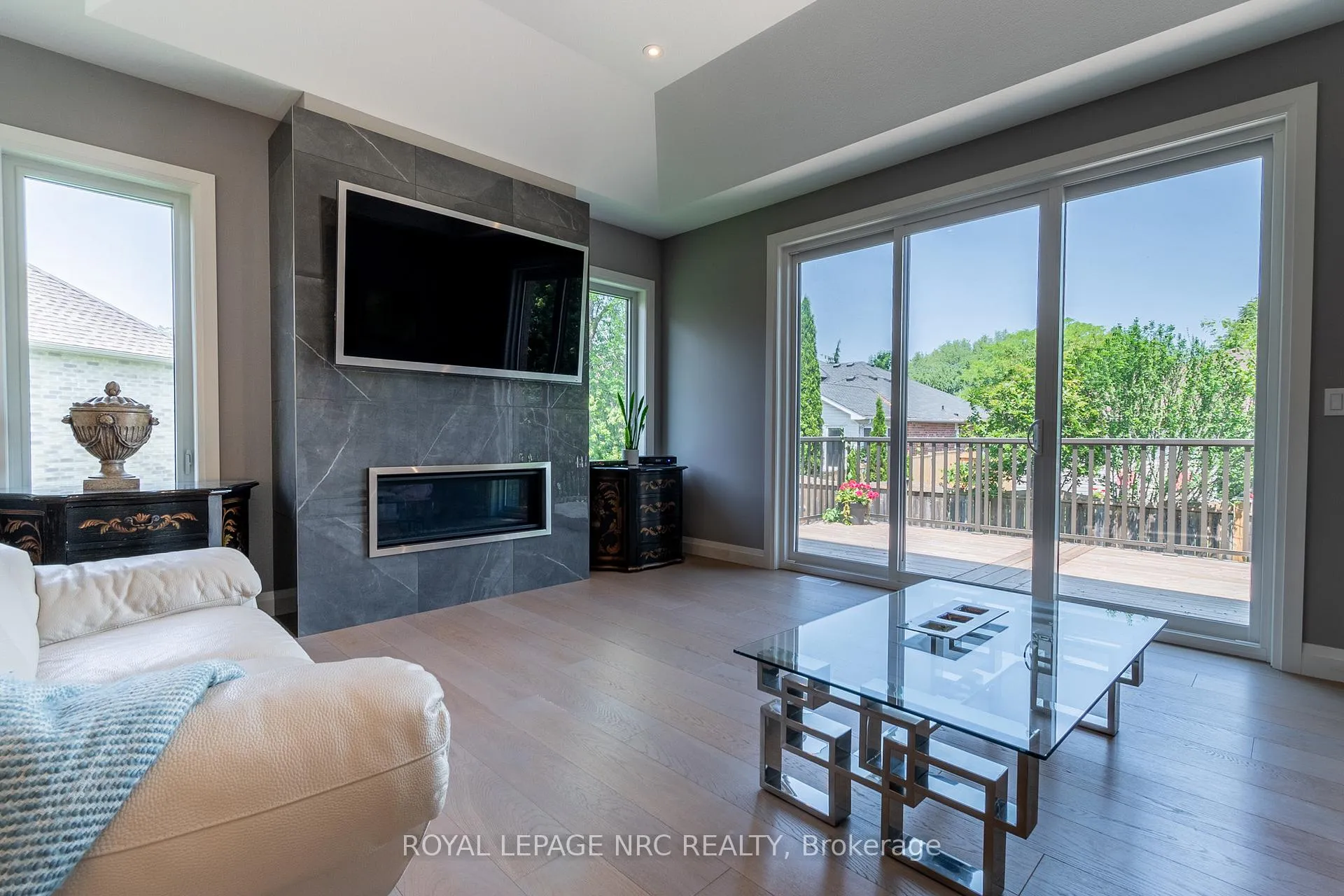 Photo 16 of 11 Emily Lane, Pelham, Fonthill — HOMEH
