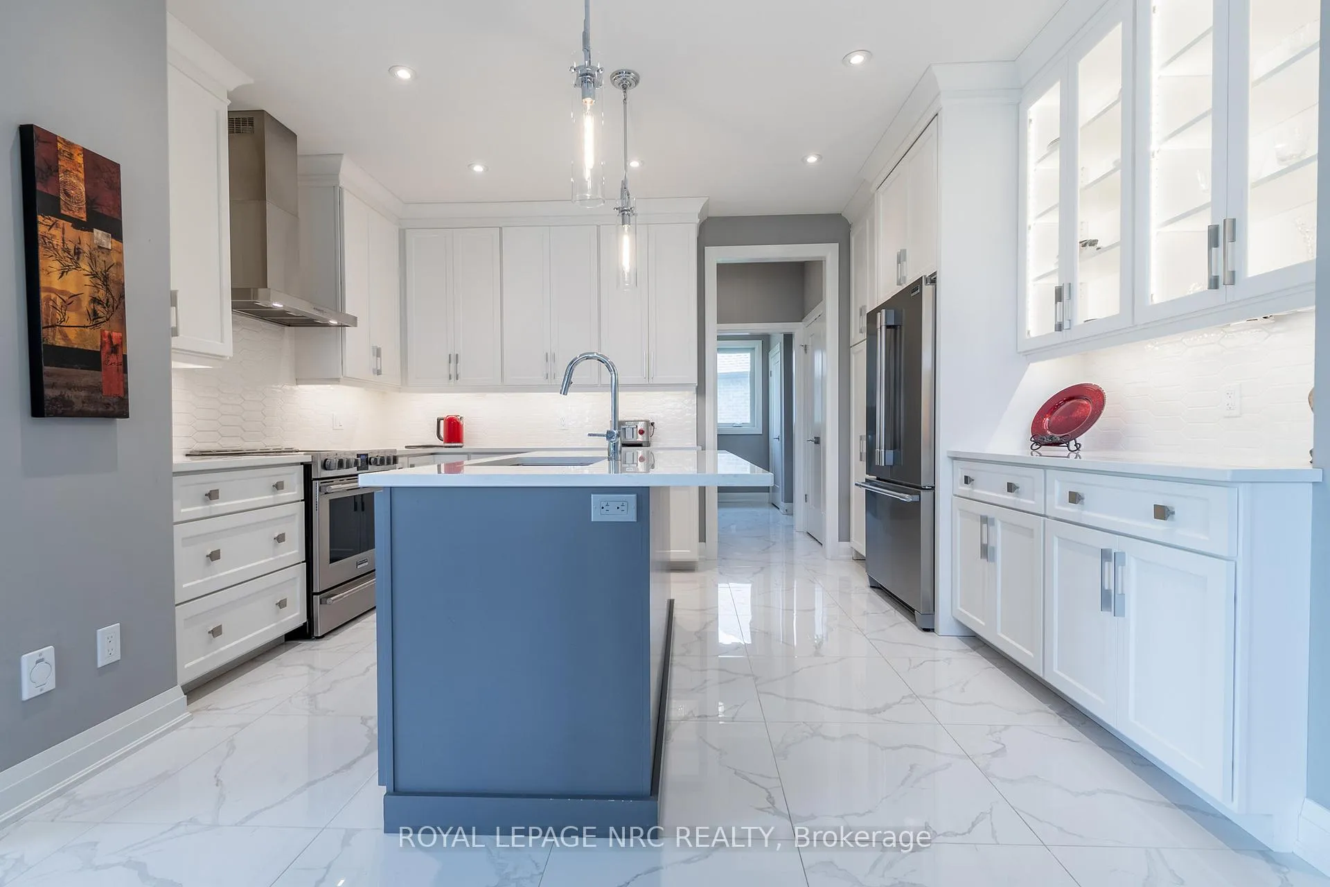 Photo 21 of 11 Emily Lane, Pelham, Fonthill — HOMEH
