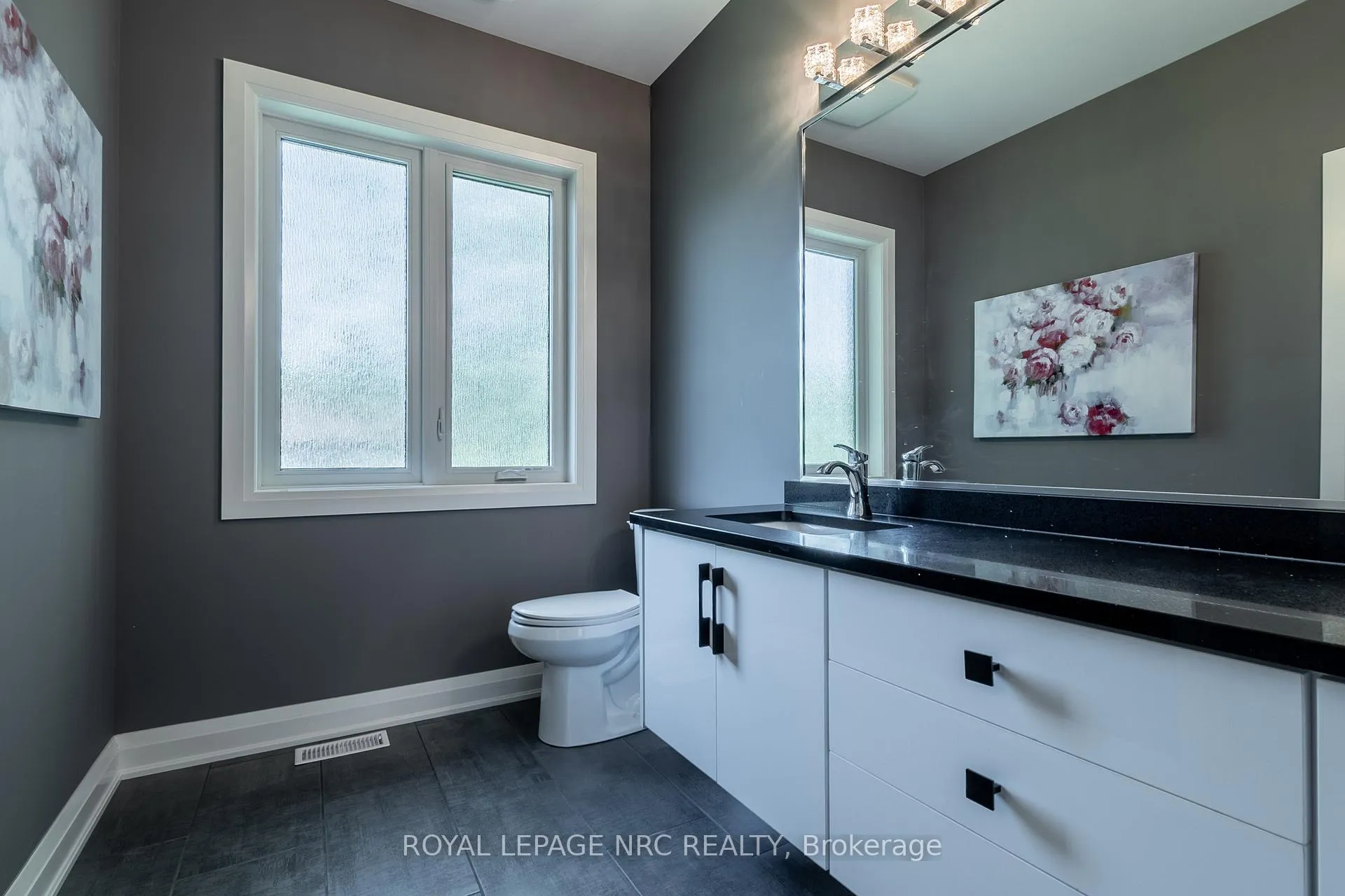 Photo 29 of 11 Emily Lane, Pelham, Fonthill — HOMEH