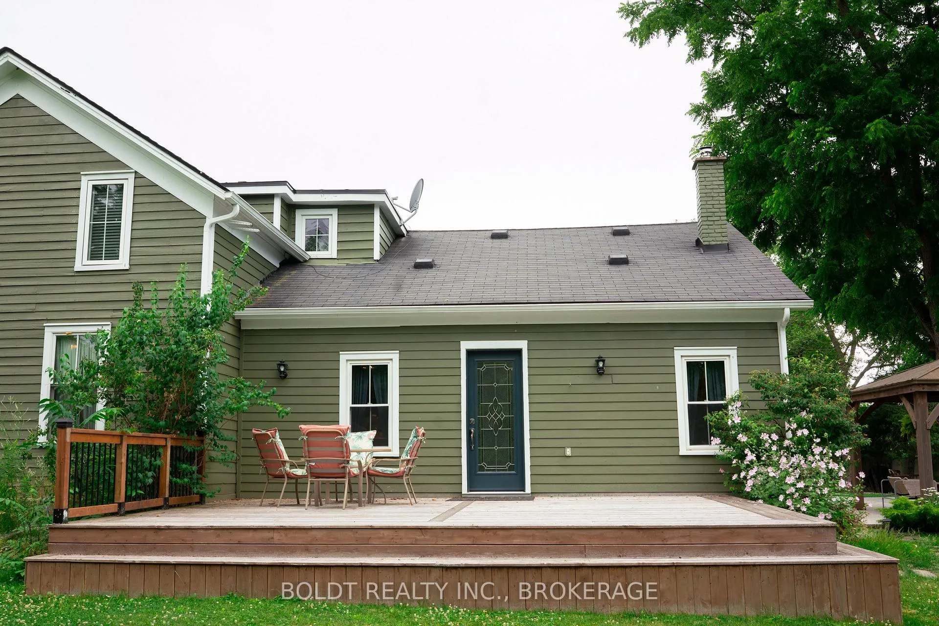 Photo 15 of 2440 Decew Road, Thorold, Cataract Road — HOMEH