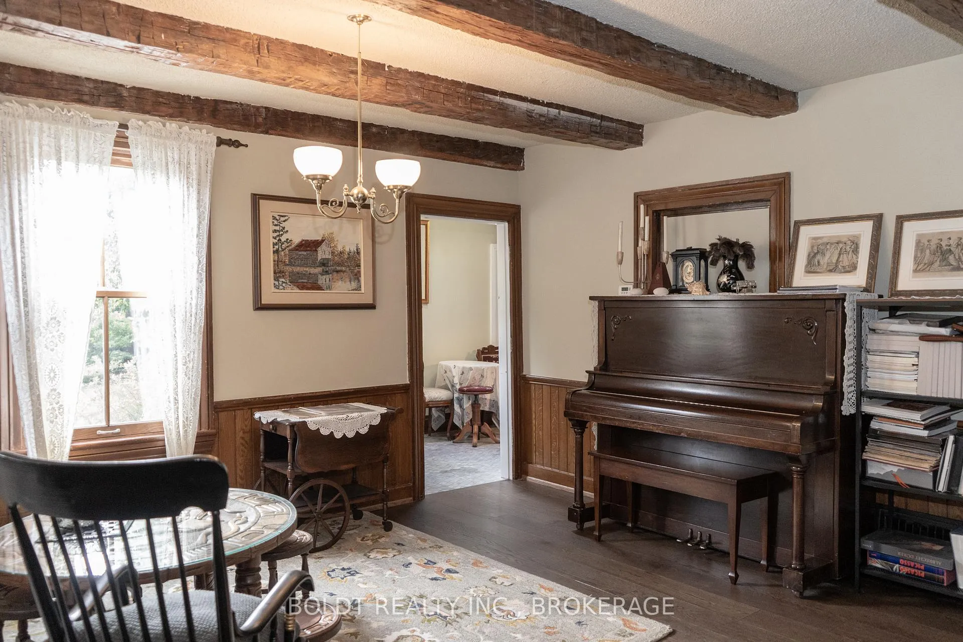 Photo 29 of 2440 Decew Road, Thorold, Cataract Road — HOMEH
