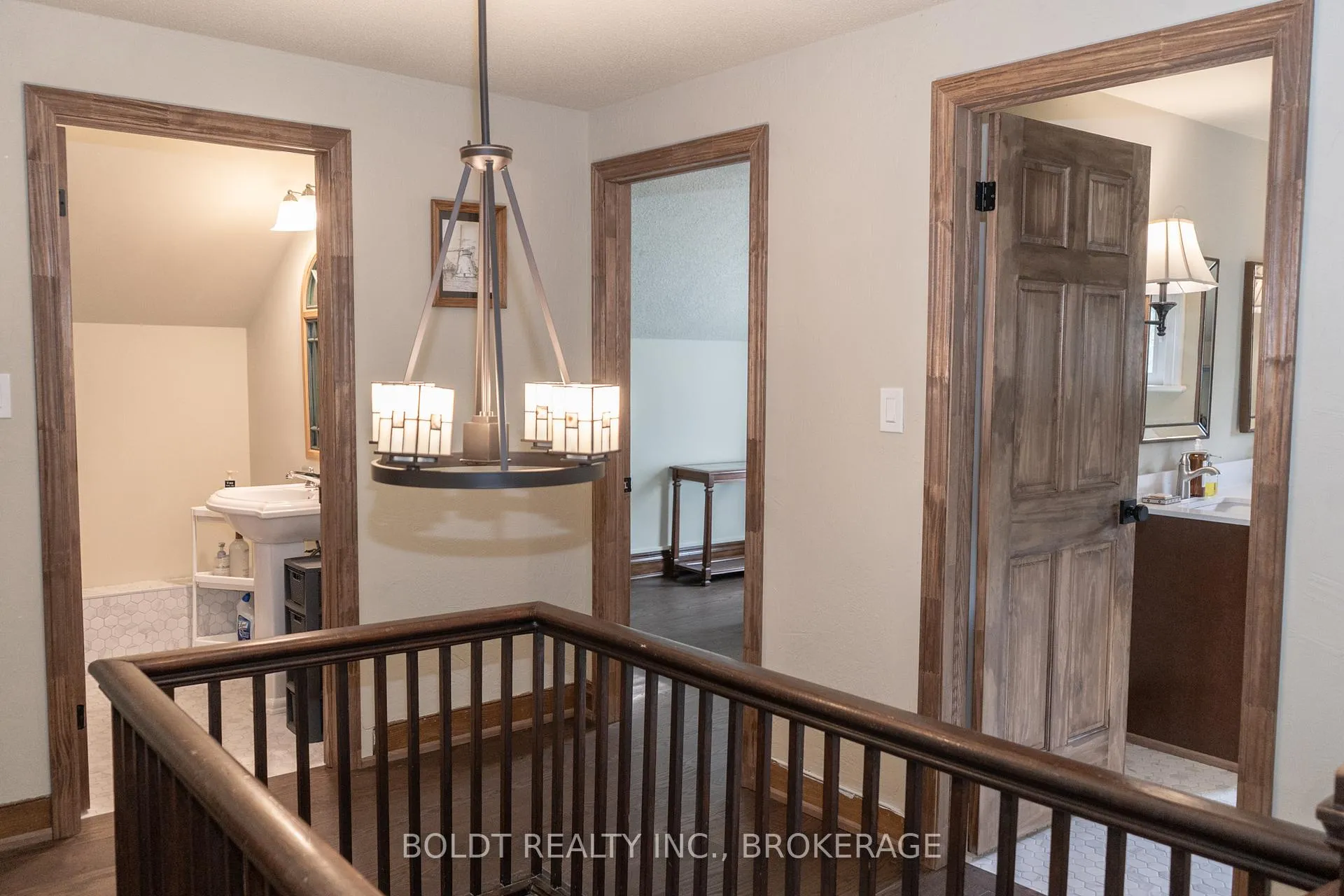Photo 31 of 2440 Decew Road, Thorold, Cataract Road — HOMEH
