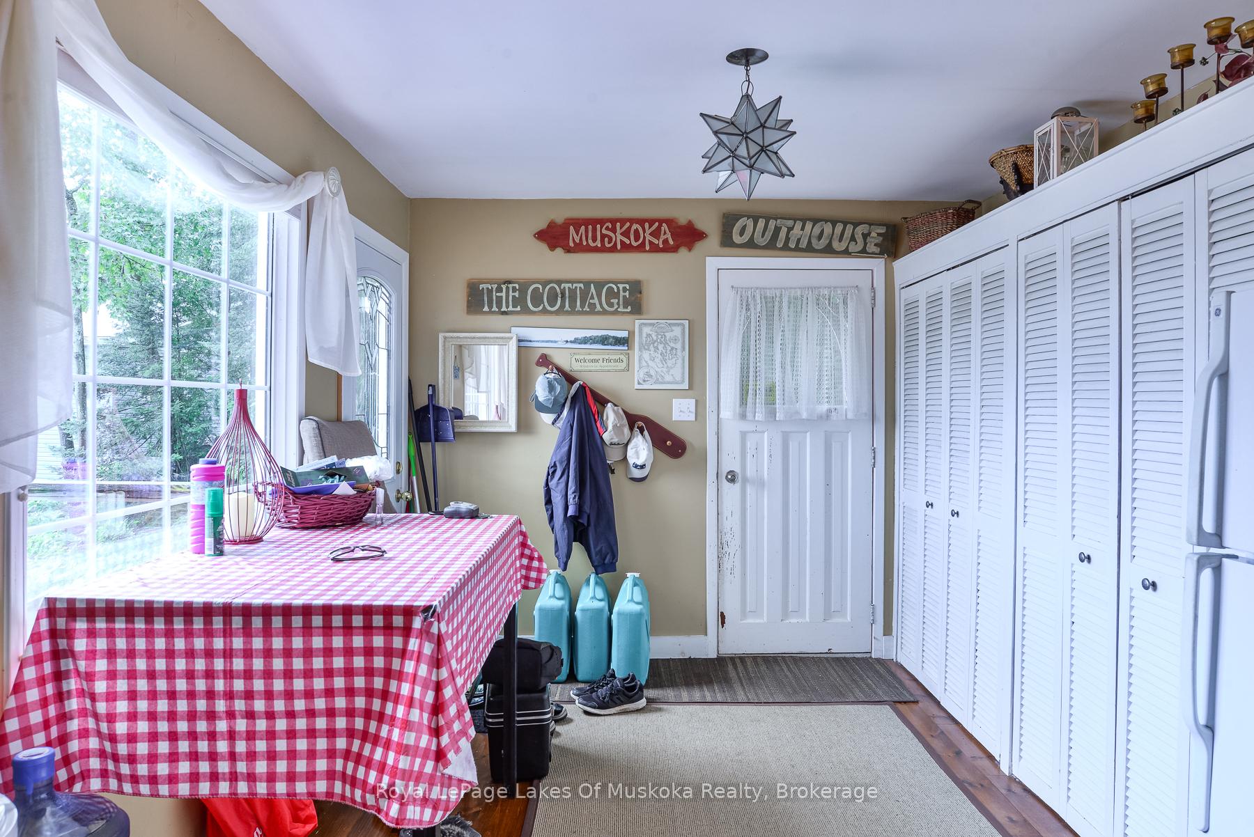 Photo 21 of 1029 Lakeshore Drive, Gravenhurst, Muskoka (S) — HOMEH