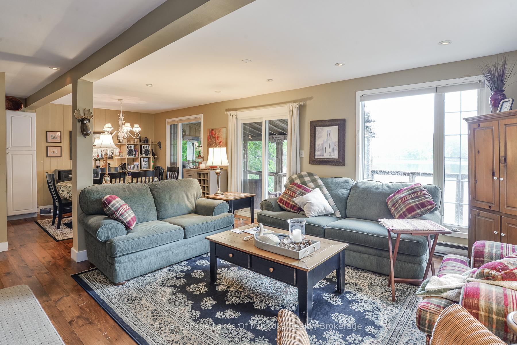 Photo 29 of 1029 Lakeshore Drive, Gravenhurst, Muskoka (S) — HOMEH