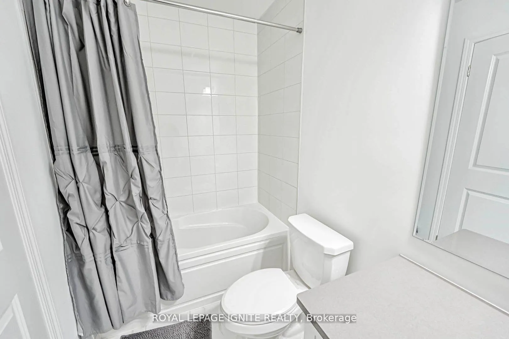 Photo 29 of 75 Melmar Street, Brampton, Northwest Brampton — HOMEH