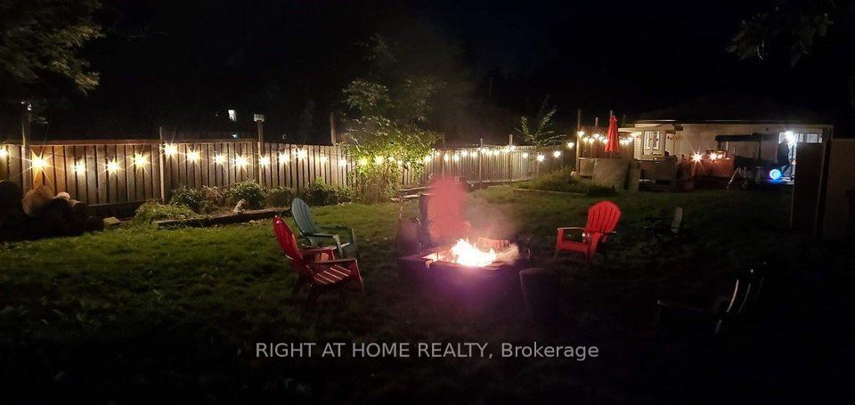 Photo 13 of 249 Elm Avenue, Georgina, Keswick South — HOMEH