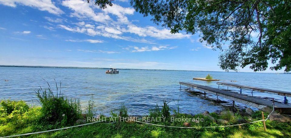 Photo 15 of 249 Elm Avenue, Georgina, Keswick South — HOMEH