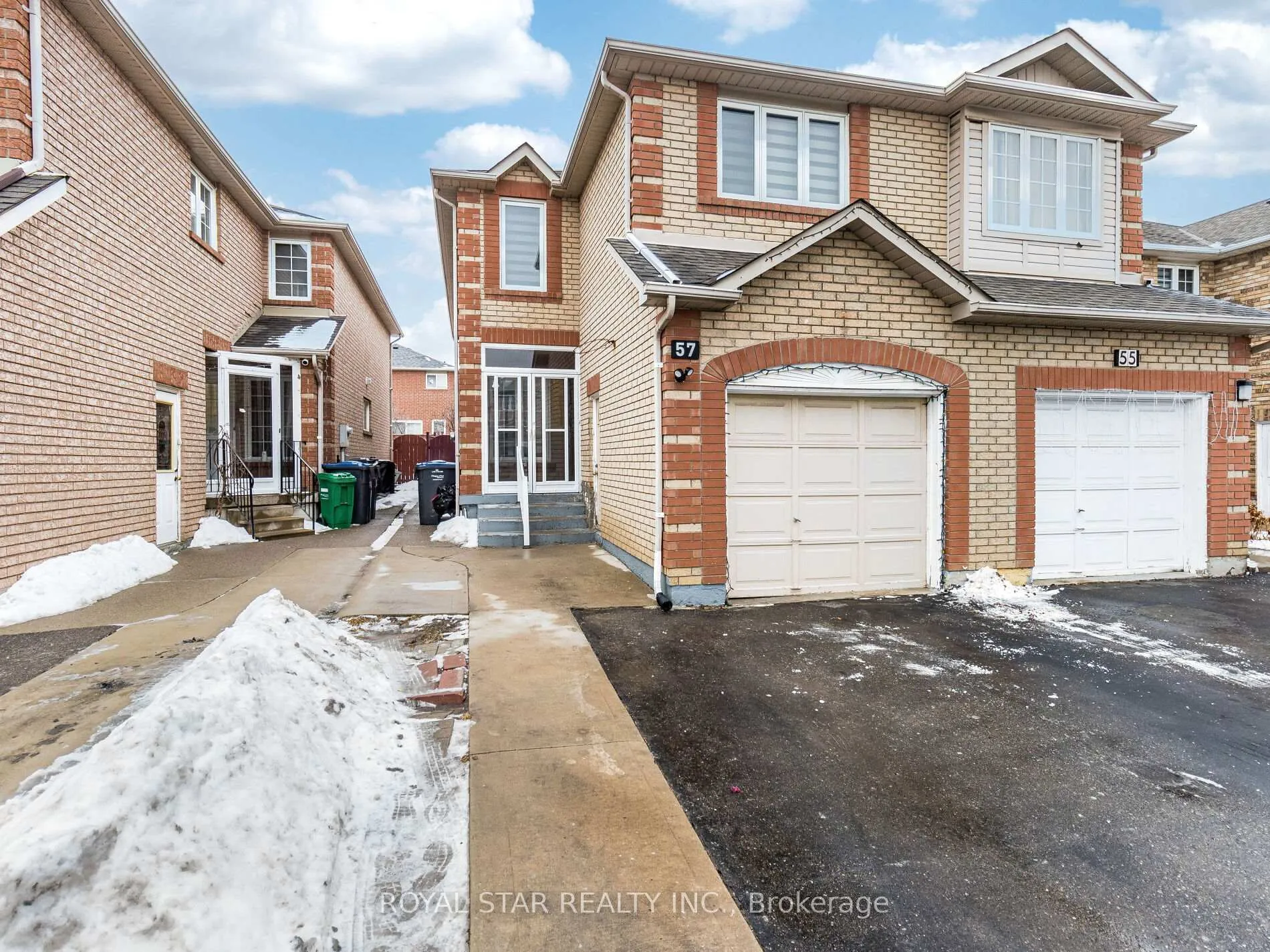 Photo 1 of 57 Tumbleweed Trail, Brampton, Fletcher's Creek South — HOMEH