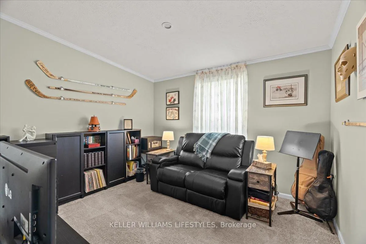 Photo 18 of 13 Kellestine Drive, Strathroy-Caradoc, SE — HOMEH
