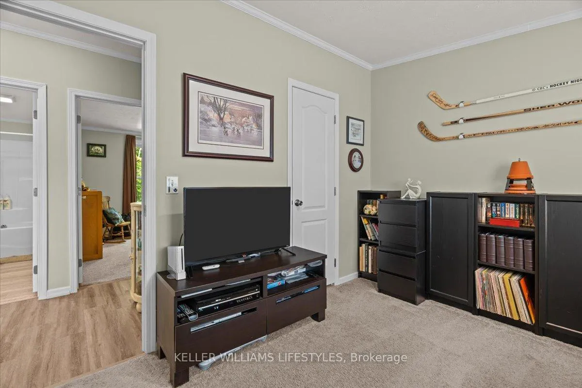 Photo 19 of 13 Kellestine Drive, Strathroy-Caradoc, SE — HOMEH