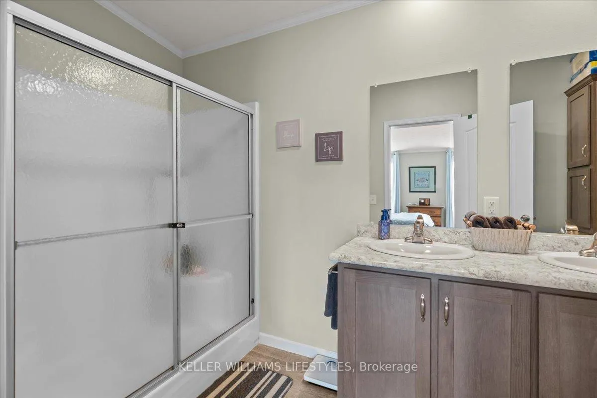 Photo 23 of 13 Kellestine Drive, Strathroy-Caradoc, SE — HOMEH