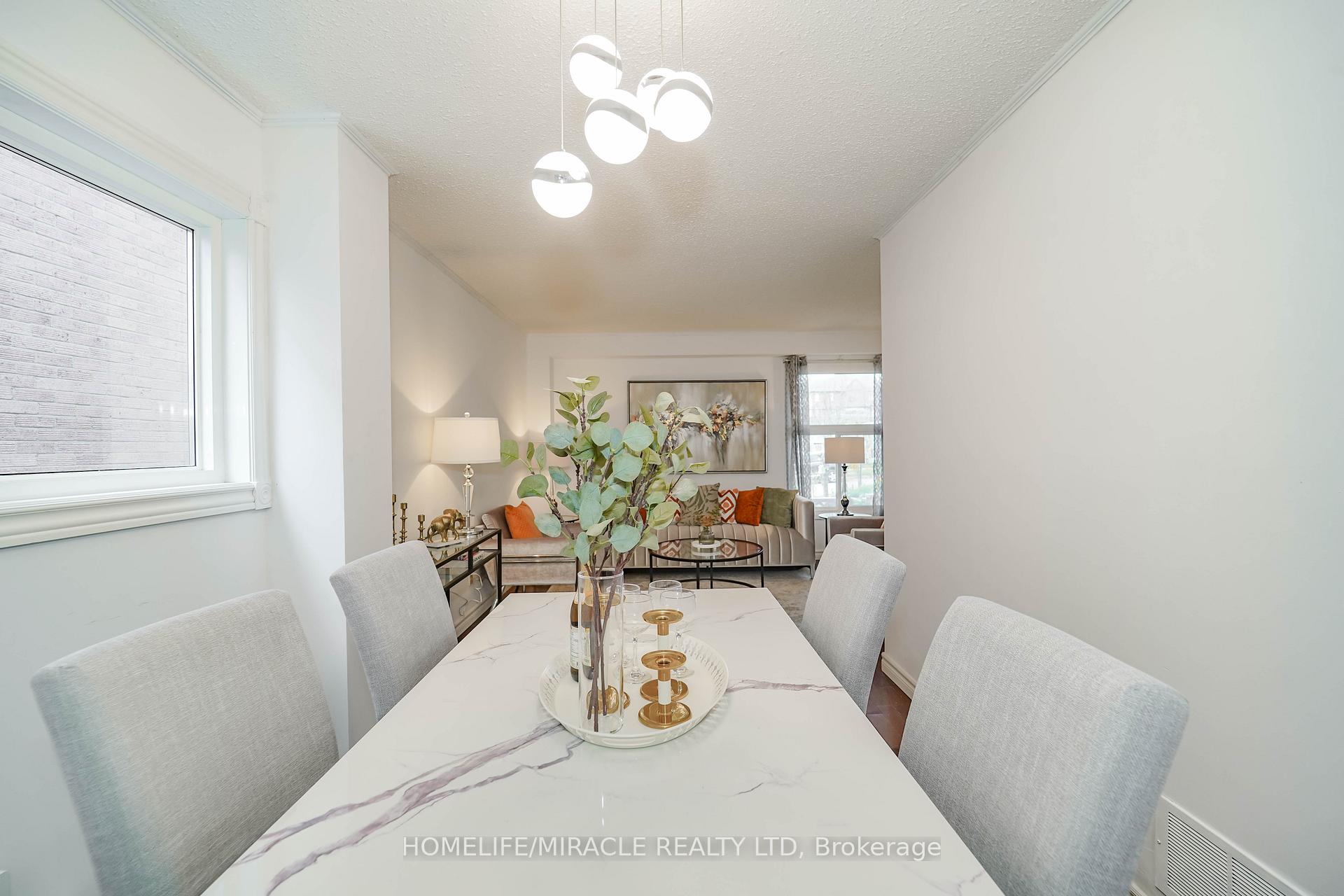 Photo 12 of 20 Woodward Crescent, Ajax, Central — HOMEH