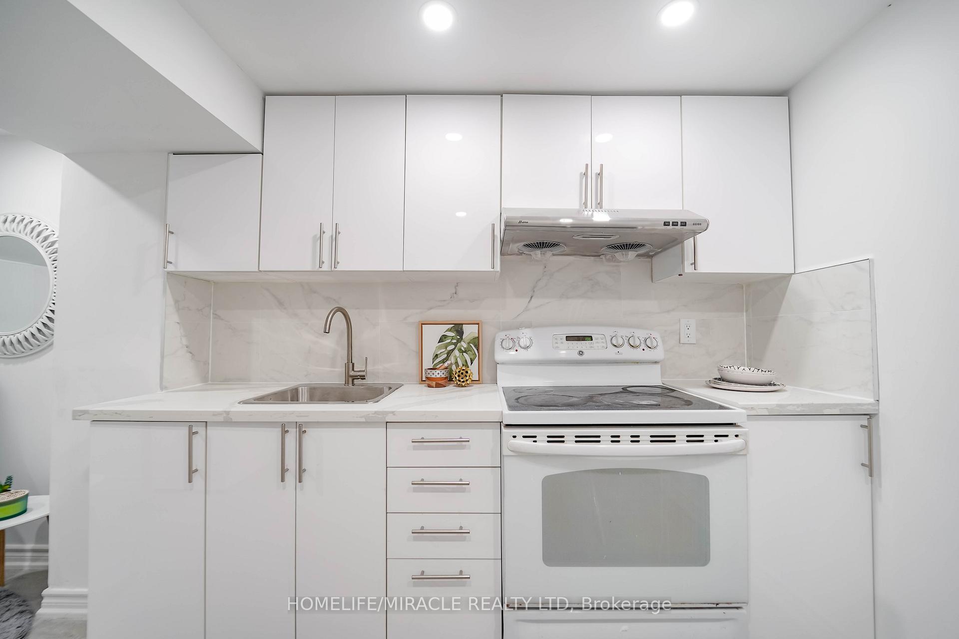 Photo 32 of 20 Woodward Crescent, Ajax, Central — HOMEH