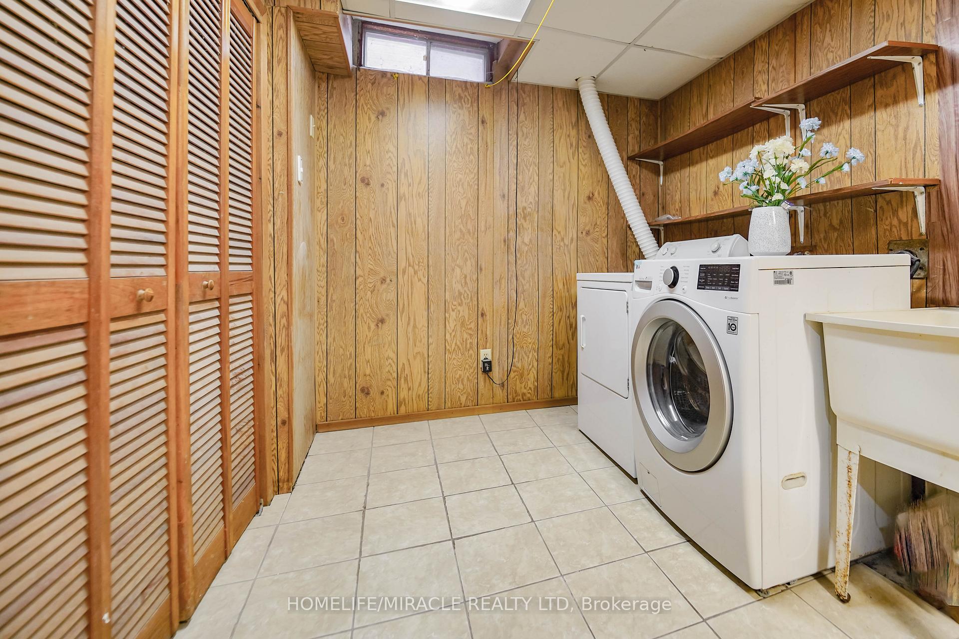 Photo 35 of 20 Woodward Crescent, Ajax, Central — HOMEH