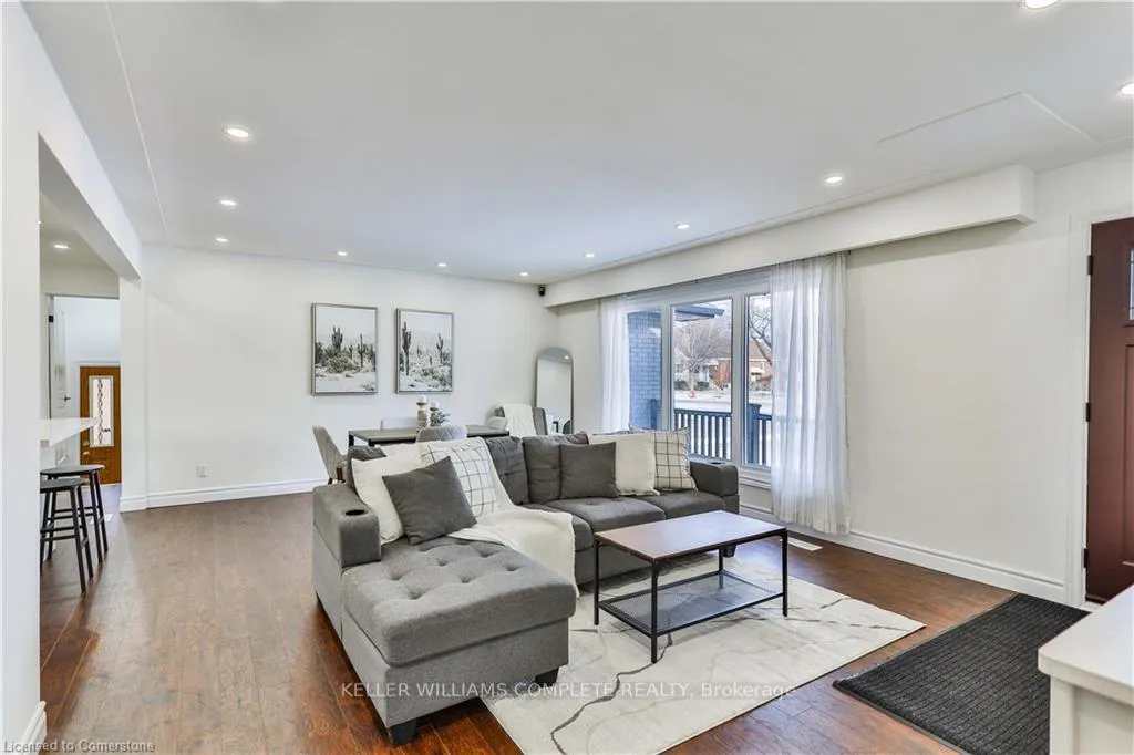 Photo 9 of 328 West 5TH Street, Hamilton, Southam — HOMEH