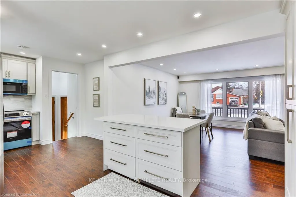 Photo 15 of 328 West 5TH Street, Hamilton, Southam — HOMEH
