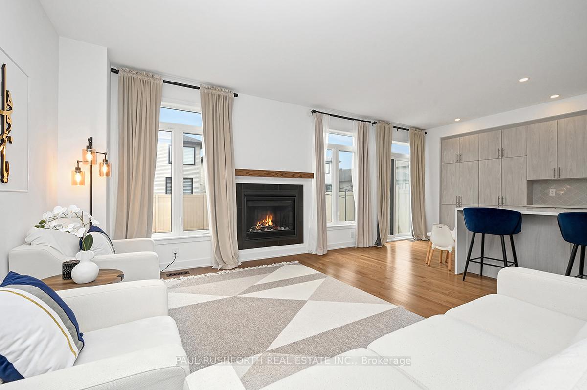 Photo 6 of 1017 Hydrangea Avenue, Ottawa, Riverside South/Gloucester Glen — HOMEH