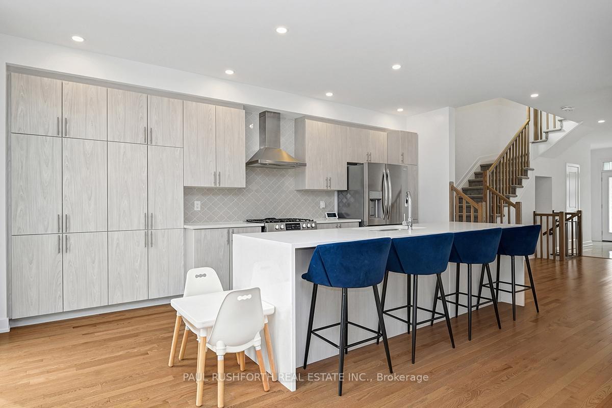 Photo 12 of 1017 Hydrangea Avenue, Ottawa, Riverside South/Gloucester Glen — HOMEH