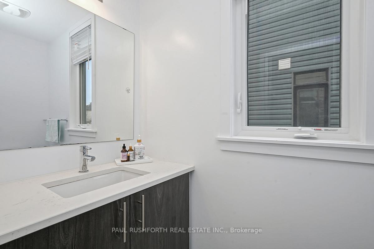 Photo 14 of 1017 Hydrangea Avenue, Ottawa, Riverside South/Gloucester Glen — HOMEH