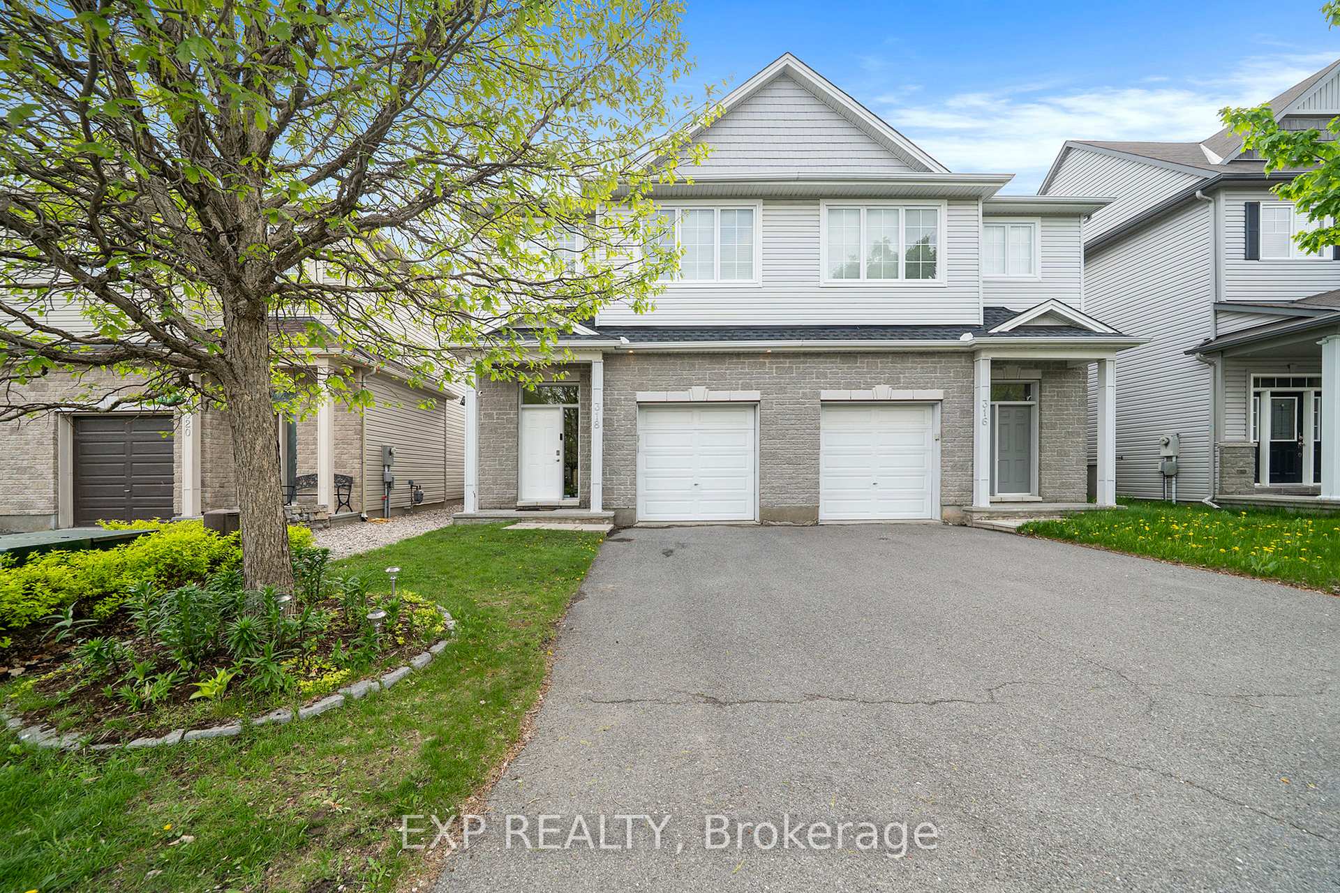 Front of 318 Kippen Place