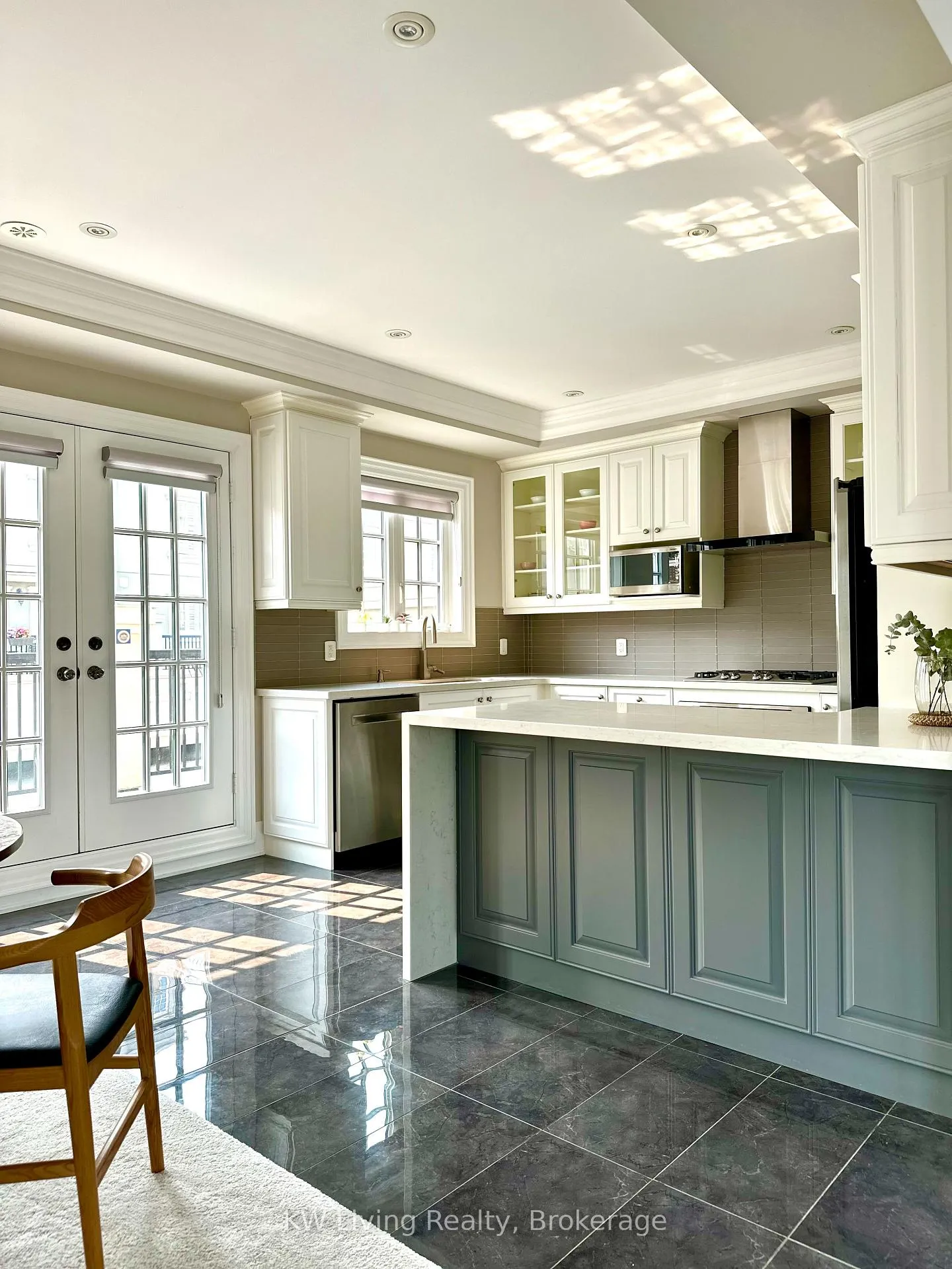 Photo 9 of 83 Rouge Valley Drive W, Markham, Unionville — HOMEH