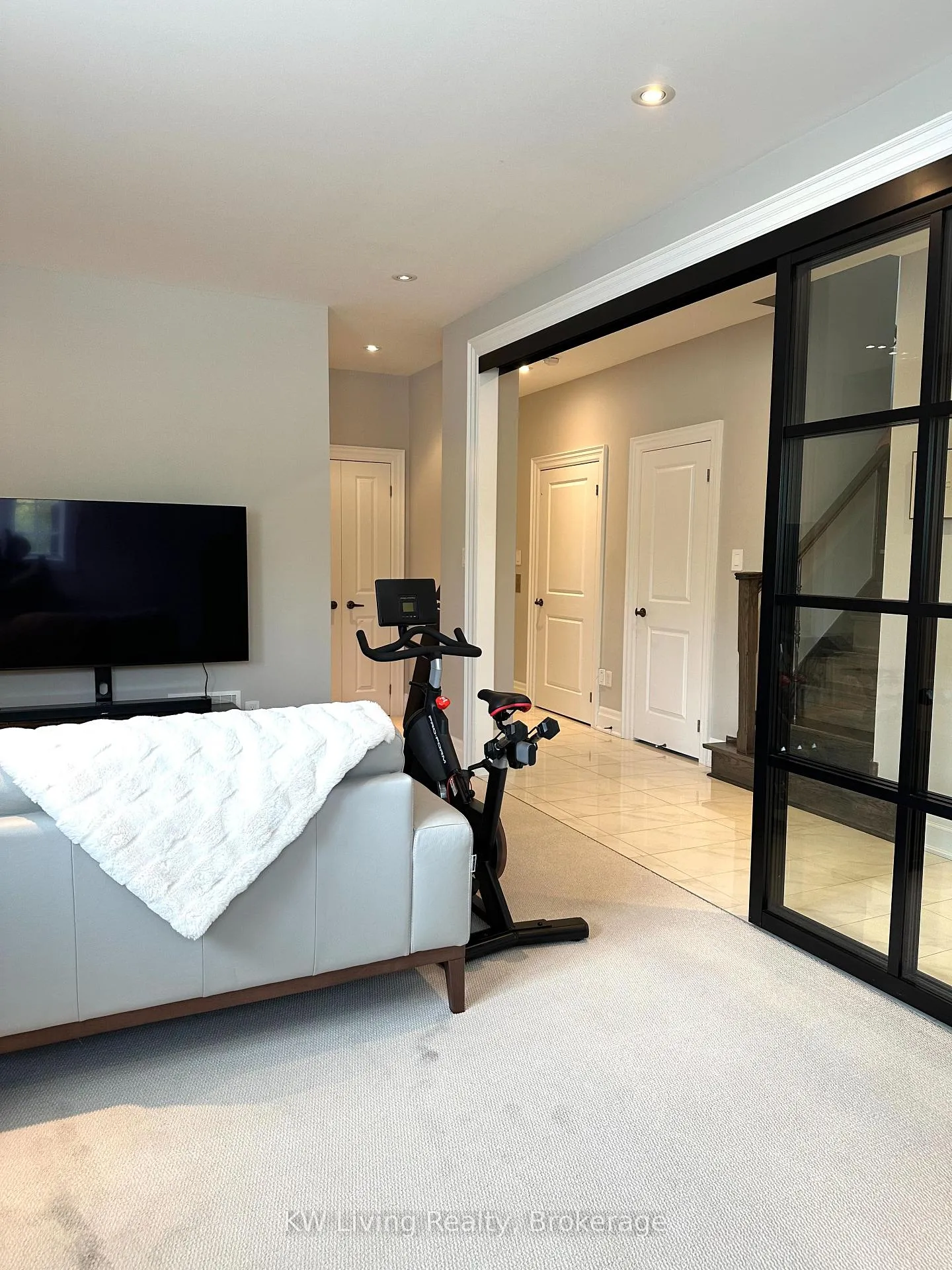Photo 33 of 83 Rouge Valley Drive W, Markham, Unionville — HOMEH