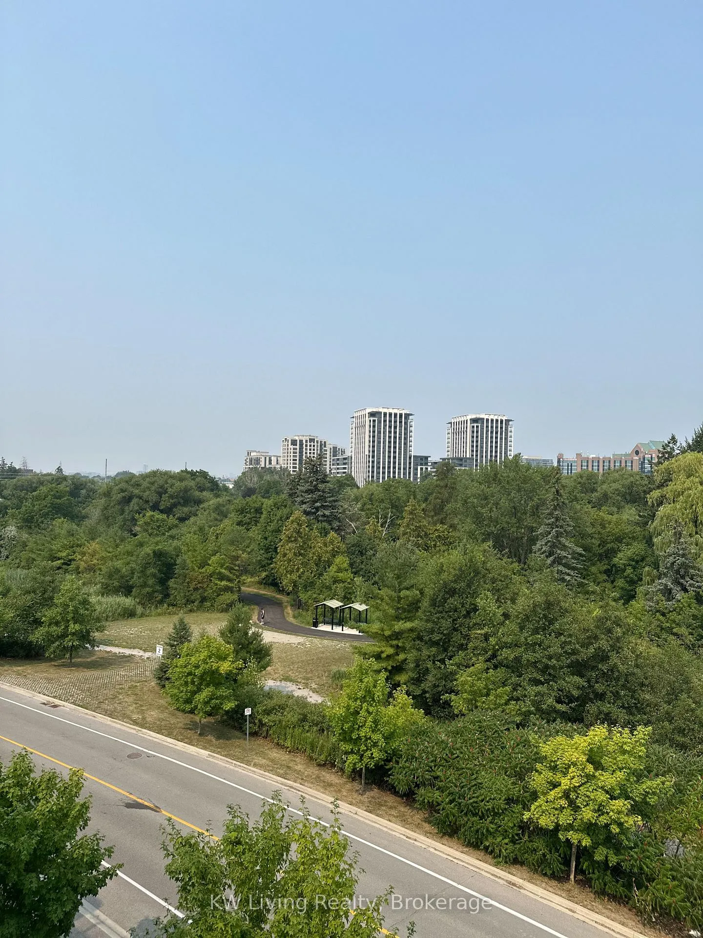 Photo 36 of 83 Rouge Valley Drive W, Markham, Unionville — HOMEH