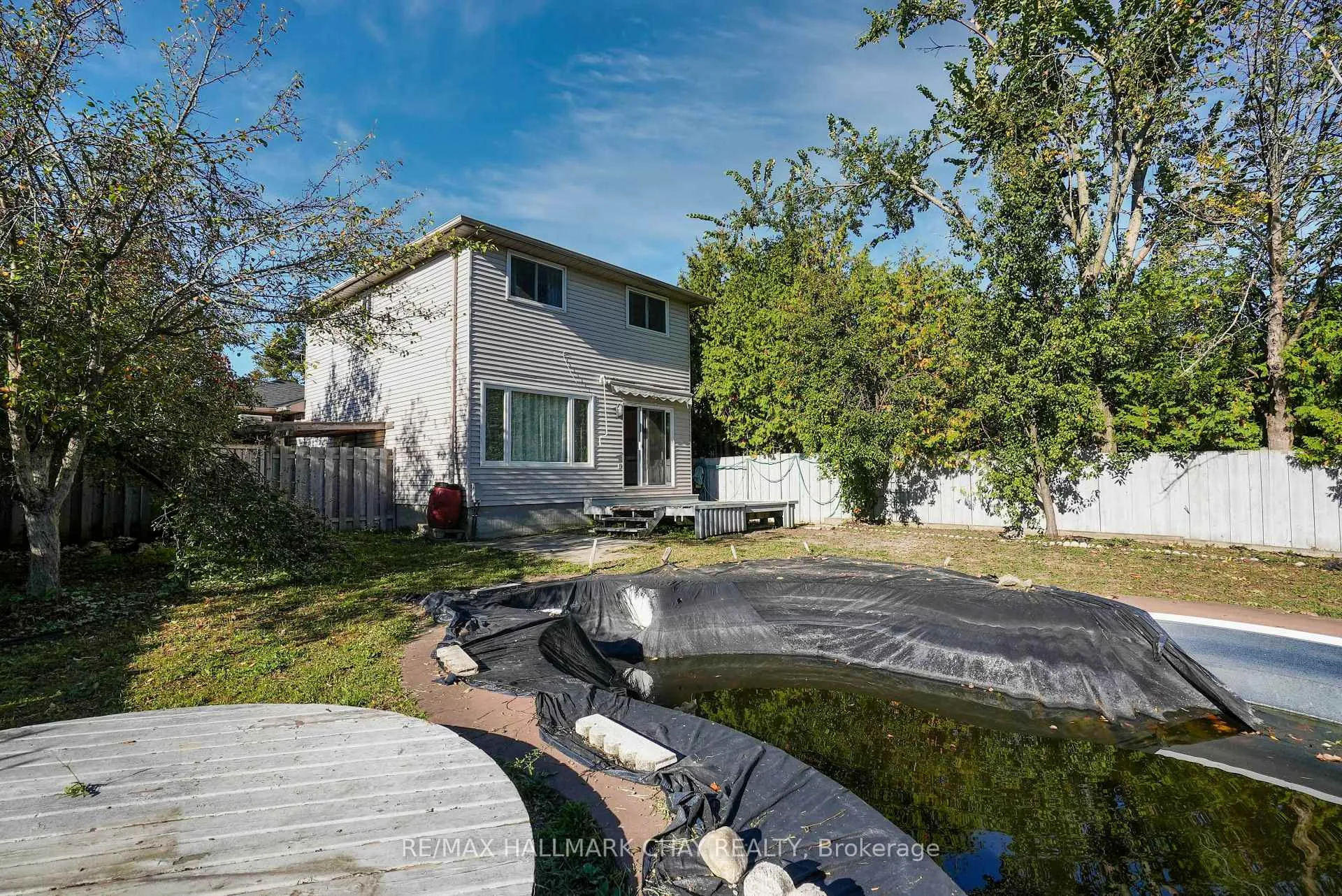 Photo 32 of 30 Rosenfeld Drive, Barrie, Grove East — HOMEH