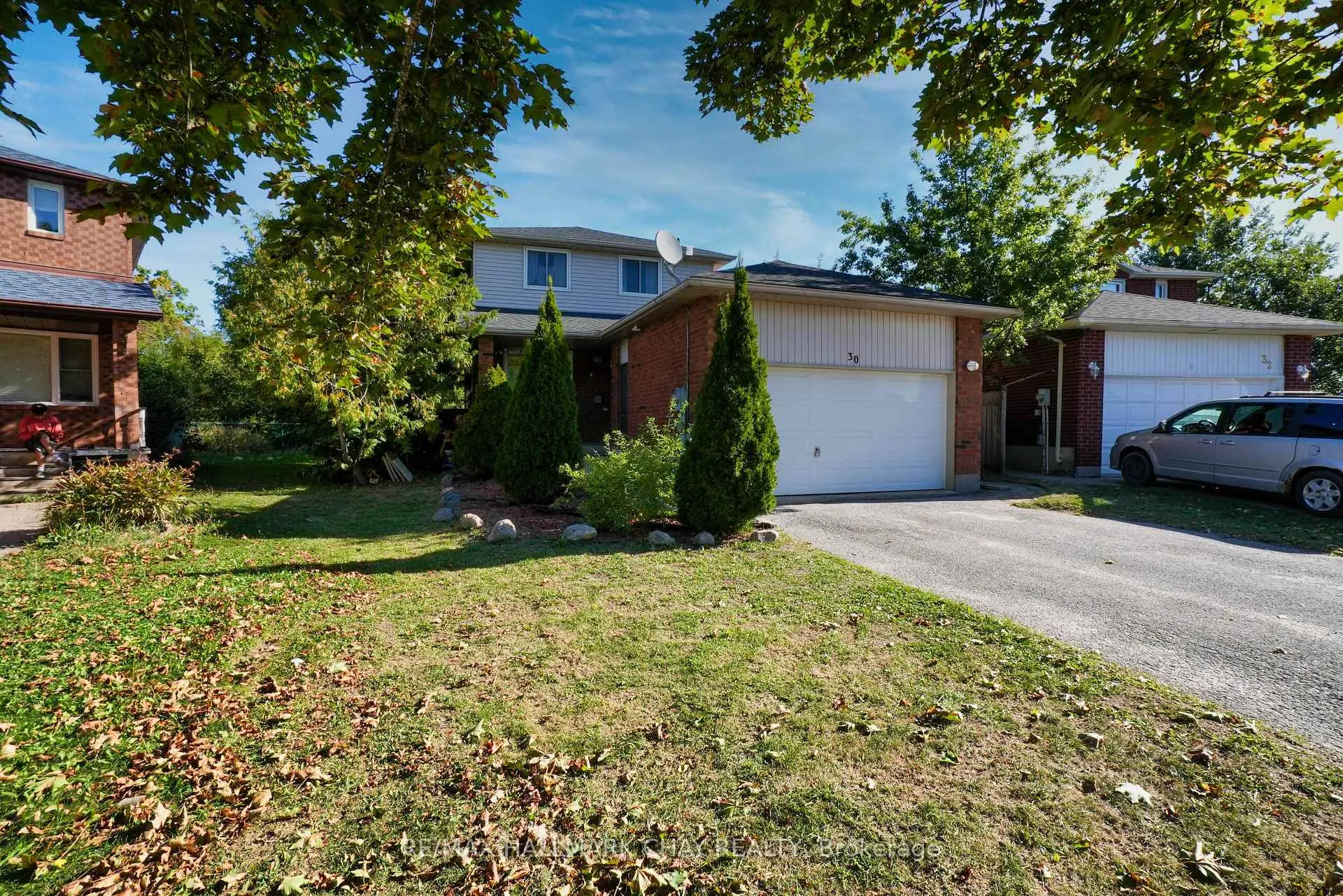 Photo 35 of 30 Rosenfeld Drive, Barrie, Grove East — HOMEH