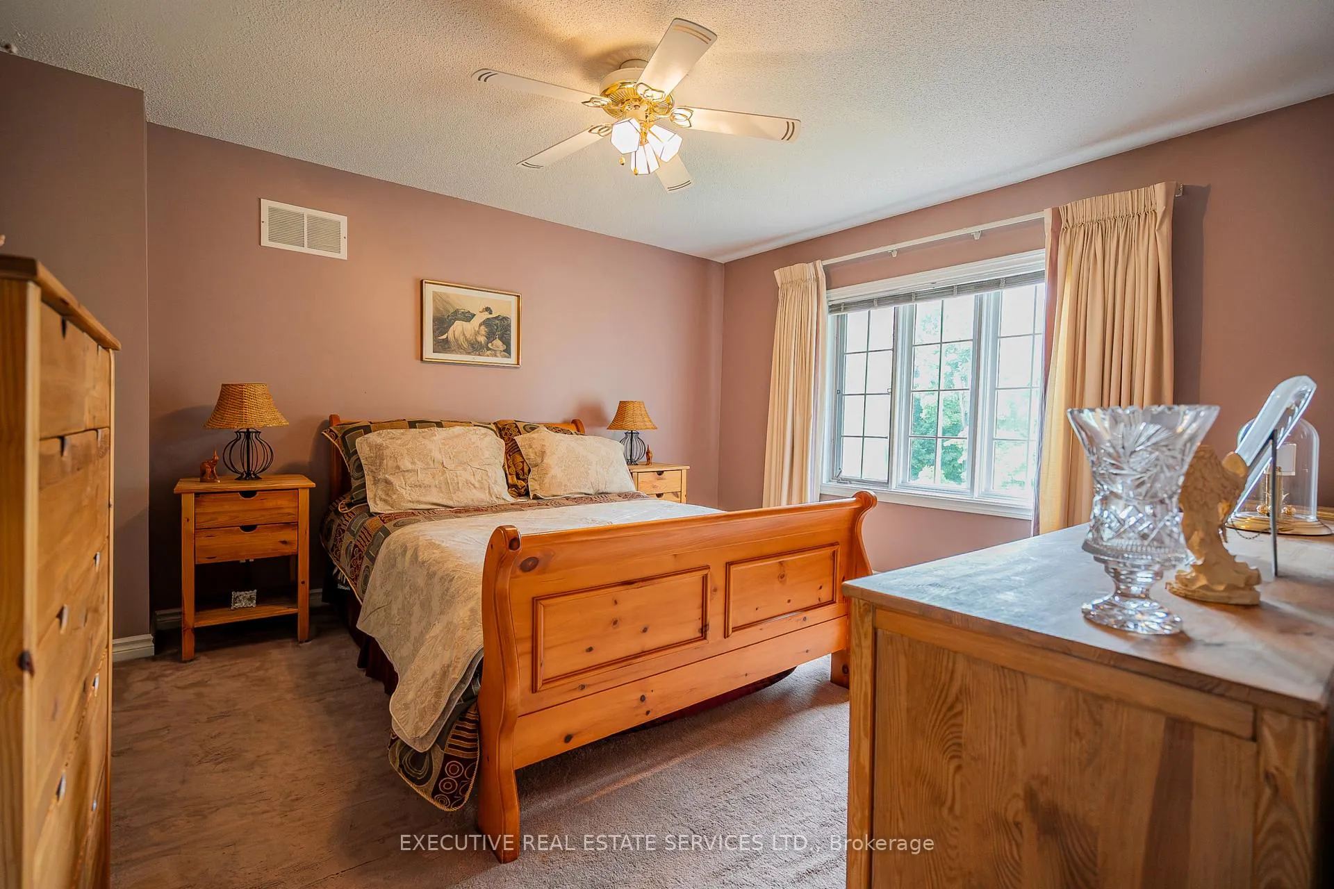 Photo 18 of 503 Conservation Drive, Brampton, Heart Lake East — HOMEH