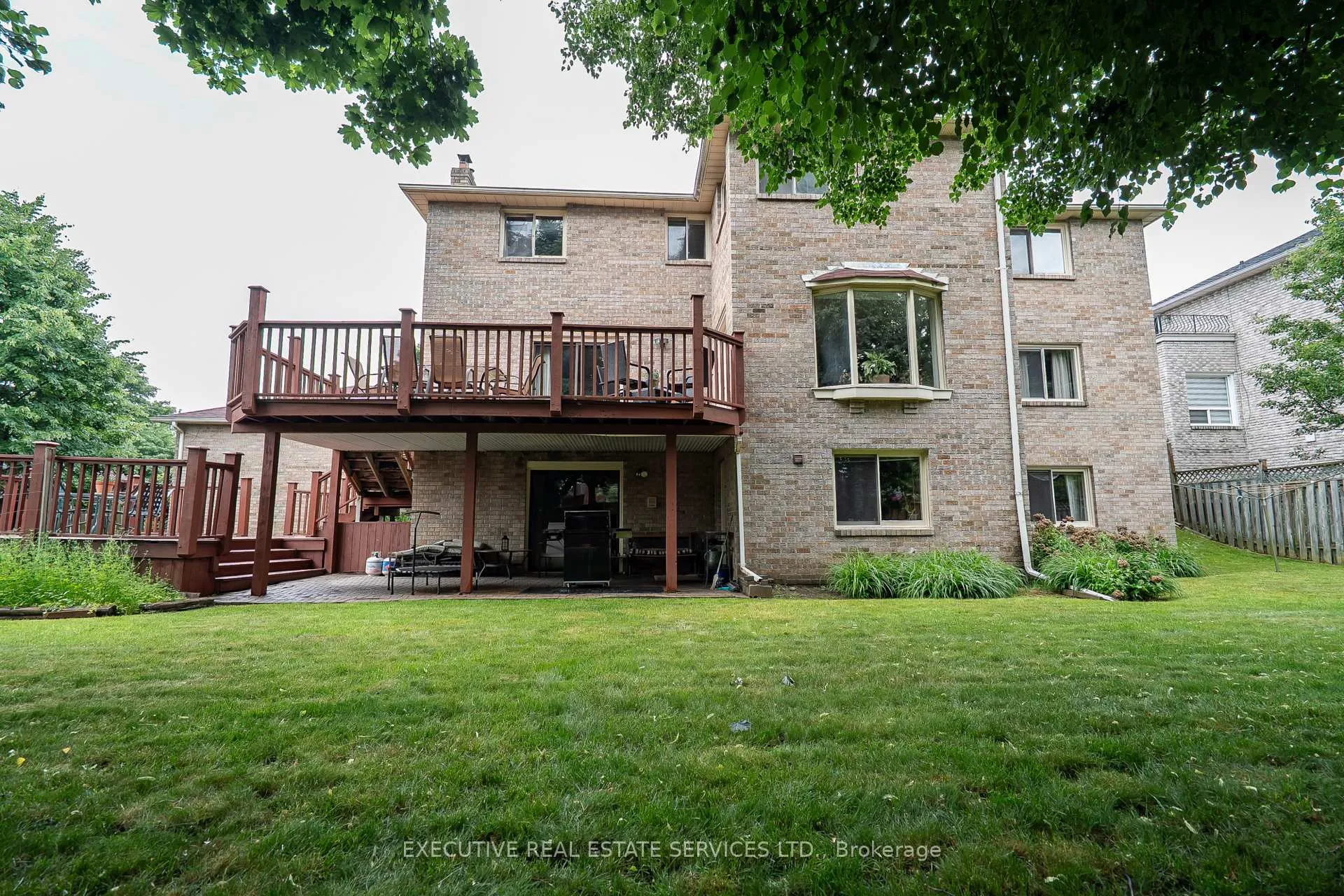 Photo 40 of 503 Conservation Drive, Brampton, Heart Lake East — HOMEH