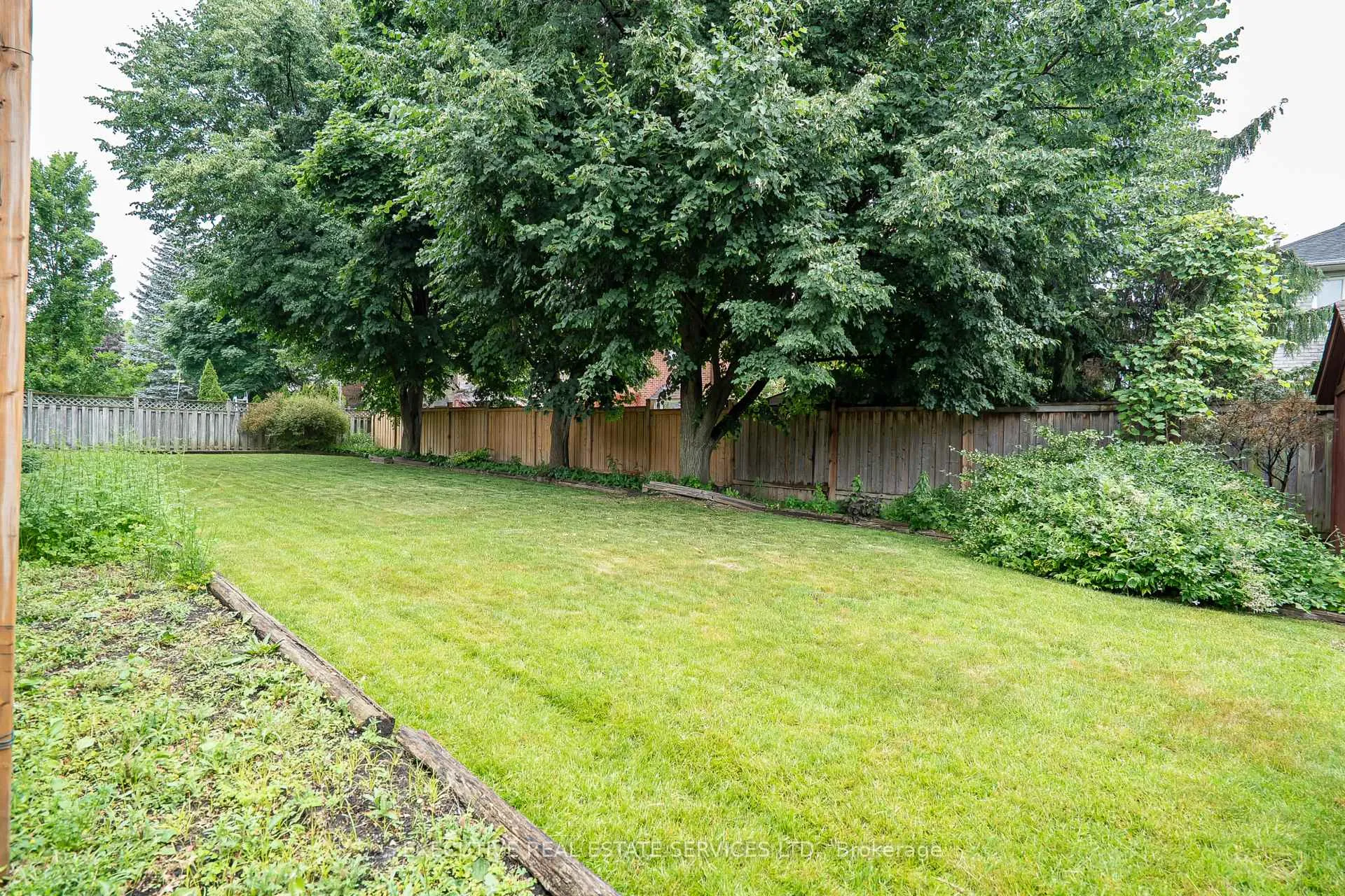 Photo 44 of 503 Conservation Drive, Brampton, Heart Lake East — HOMEH
