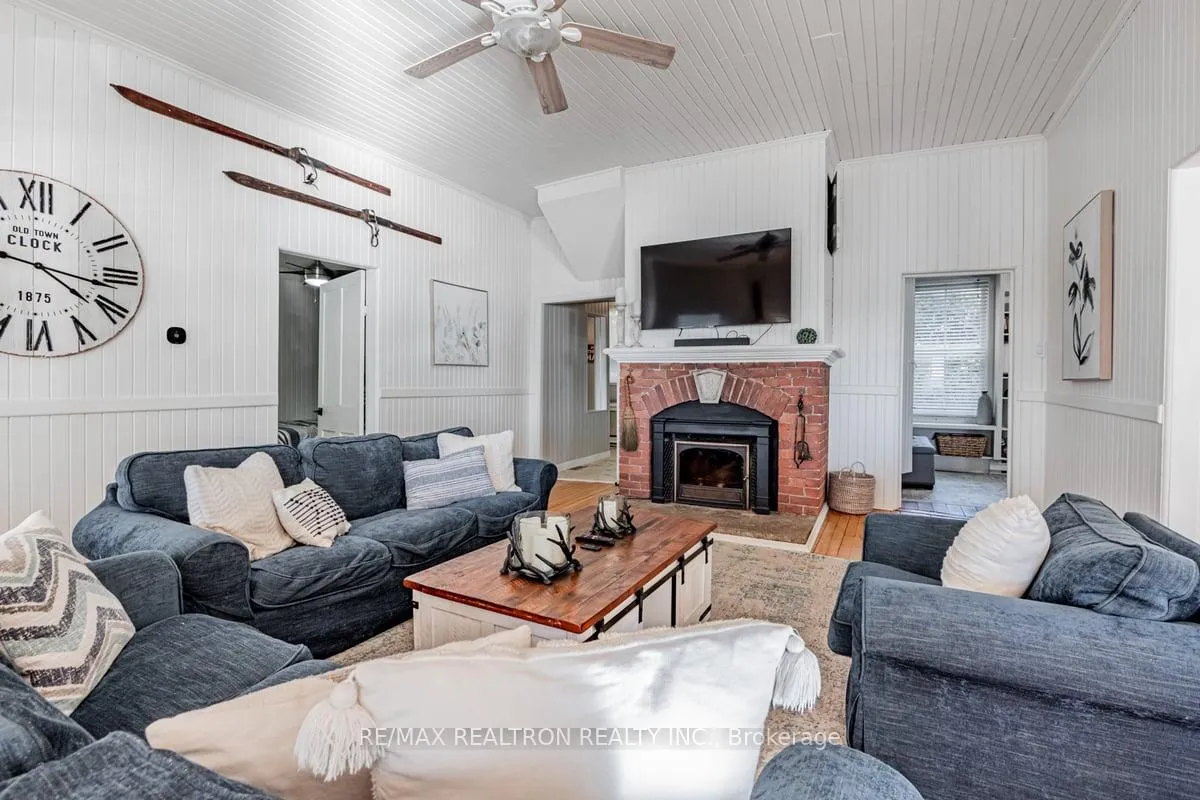 Photo 15 of 6568 Quarry Point Road, Ramara, Rural Ramara — HOMEH