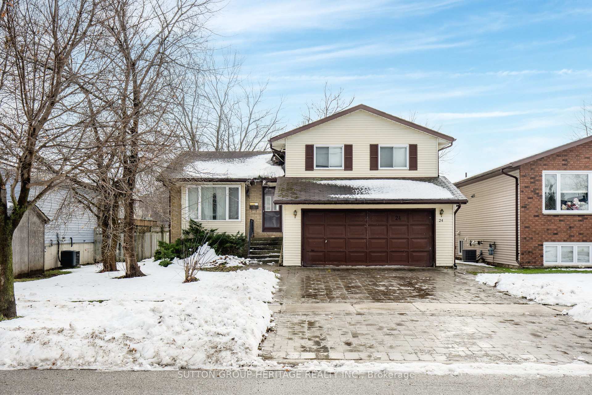 Photo 1 of 24 Dillon Drive, Collingwood — HOMEH