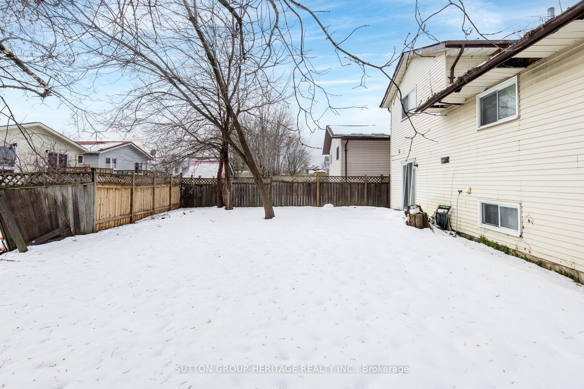 Photo 7 of 24 Dillon Drive, Collingwood — HOMEH