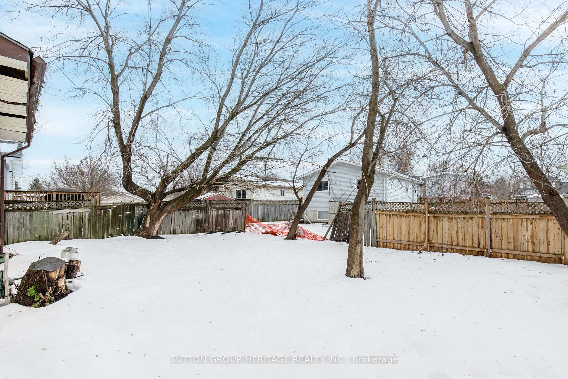 Photo 8 of 24 Dillon Drive, Collingwood — HOMEH