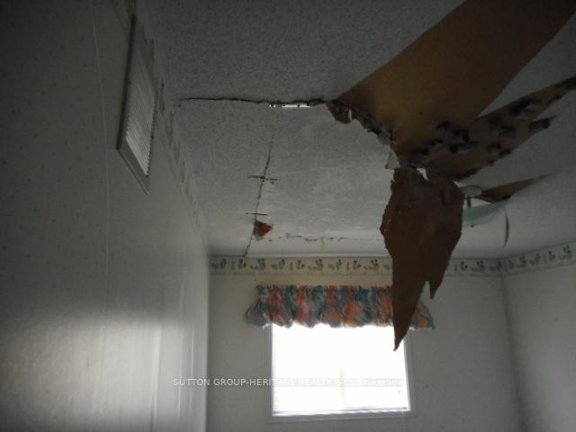 Photo 18 of 24 Dillon Drive, Collingwood — HOMEH