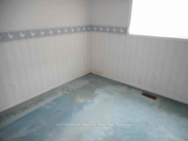 Photo 19 of 24 Dillon Drive, Collingwood — HOMEH