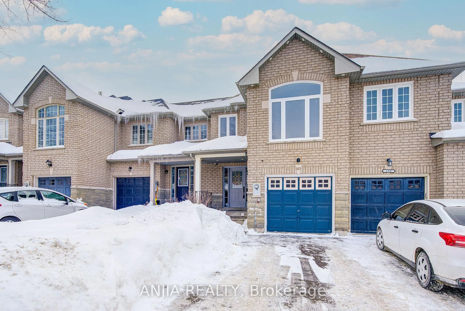 Photo 1 of 161 Trail Ridge Lane, Markham, Berczy — HOMEH
