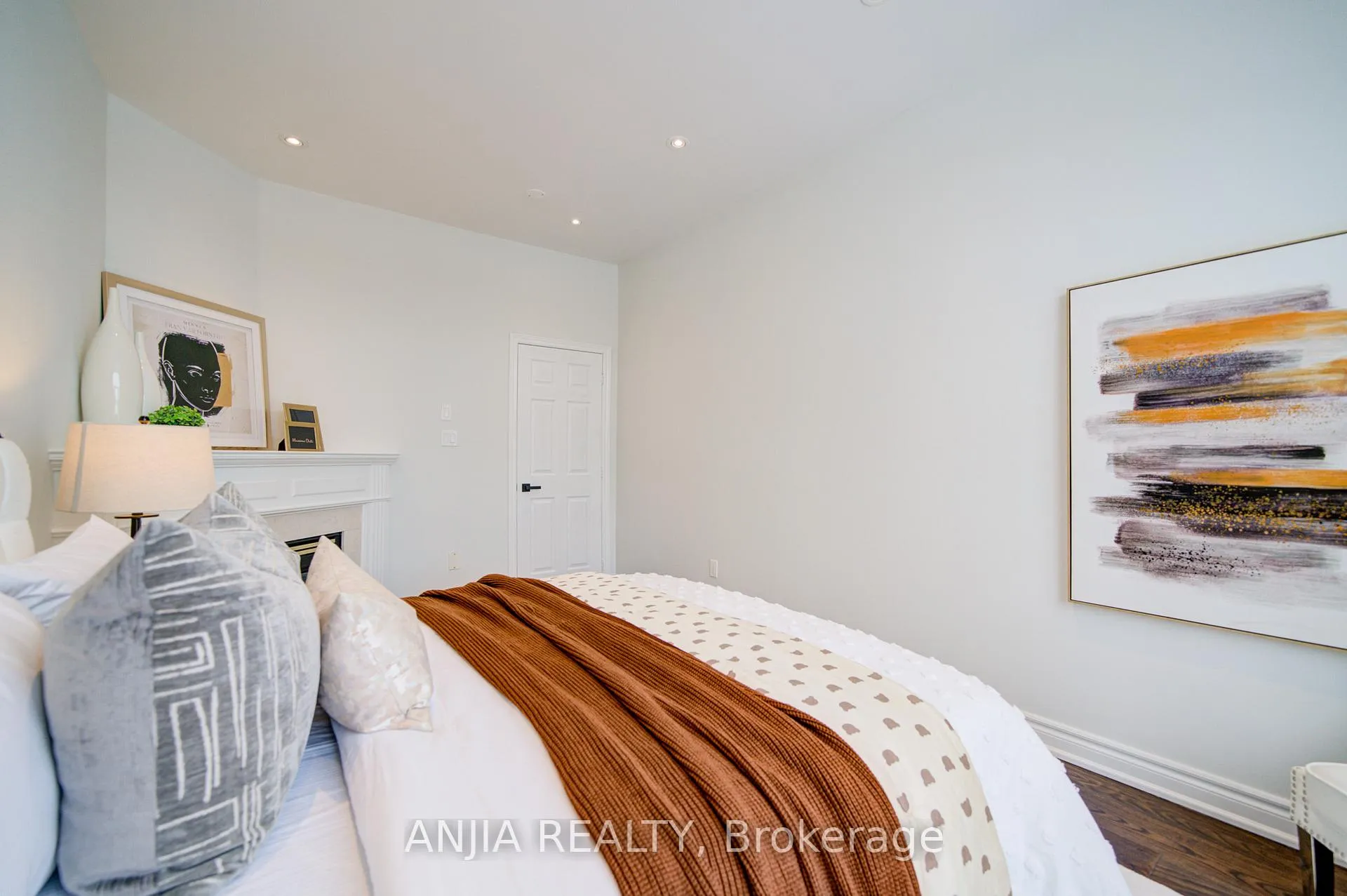 Photo 21 of 161 Trail Ridge Lane, Markham, Berczy — HOMEH