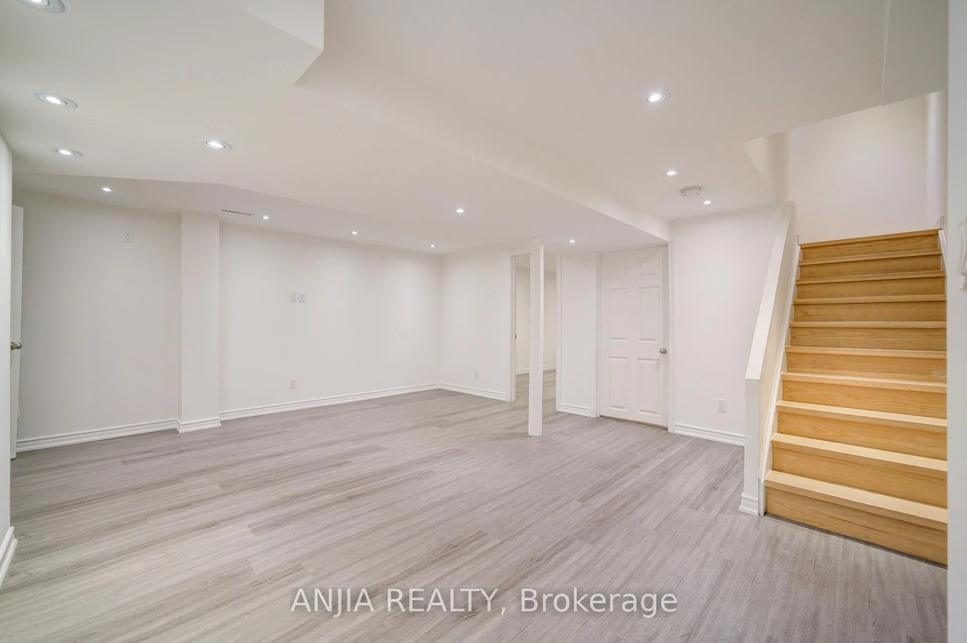 Photo 41 of 161 Trail Ridge Lane, Markham, Berczy — HOMEH