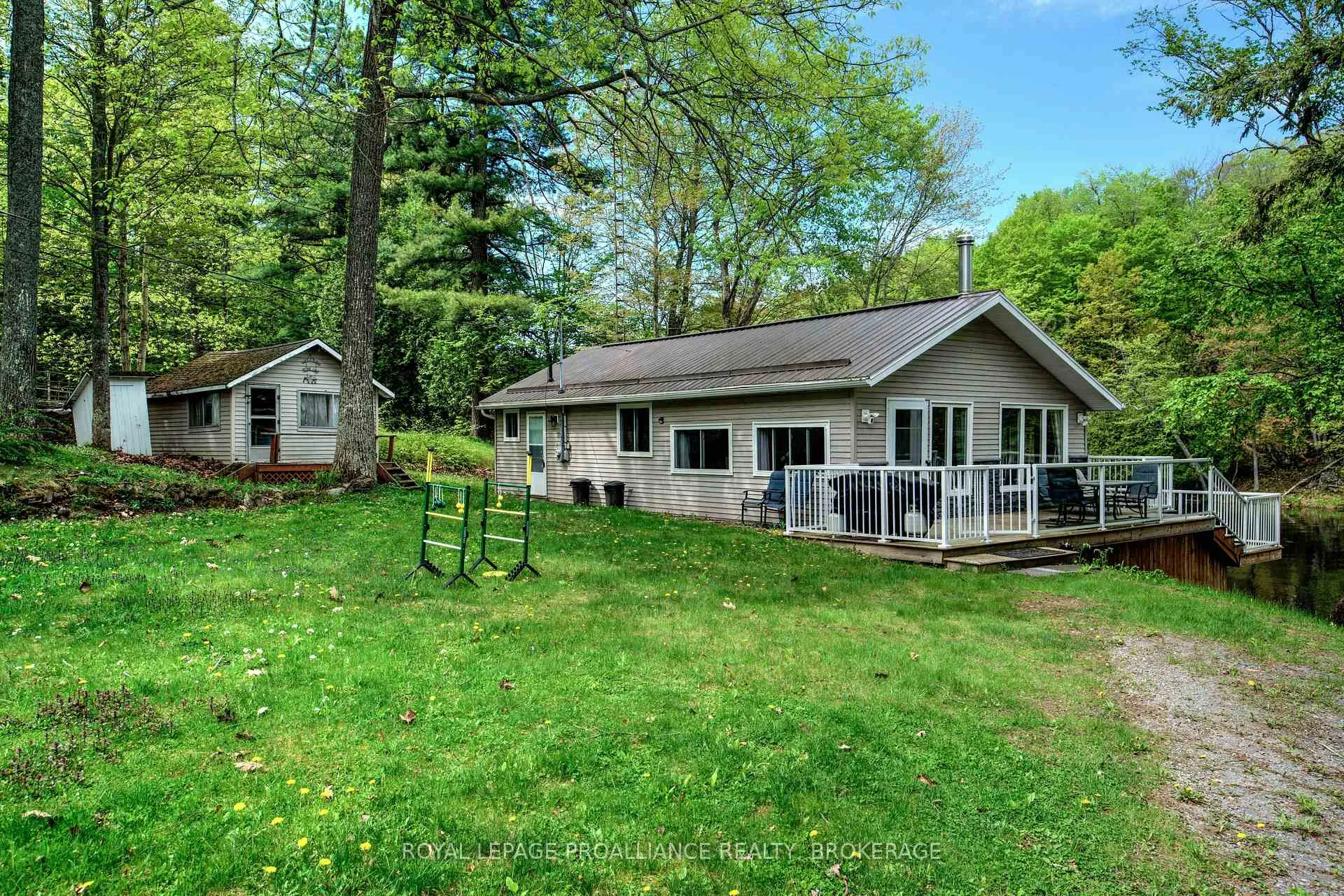 Photo 14 of 6868 Smith Lane, Frontenac, Frontenac South — HOMEH