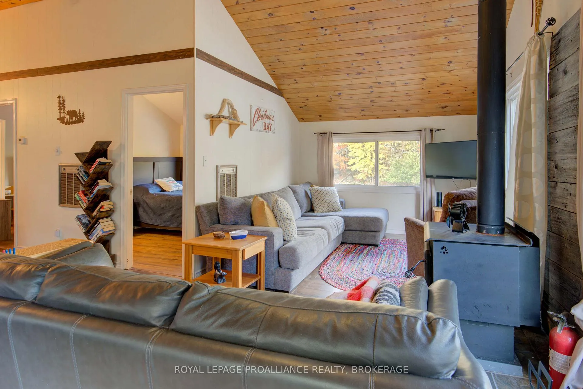 Photo 17 of 6868 Smith Lane, Frontenac, Frontenac South — HOMEH