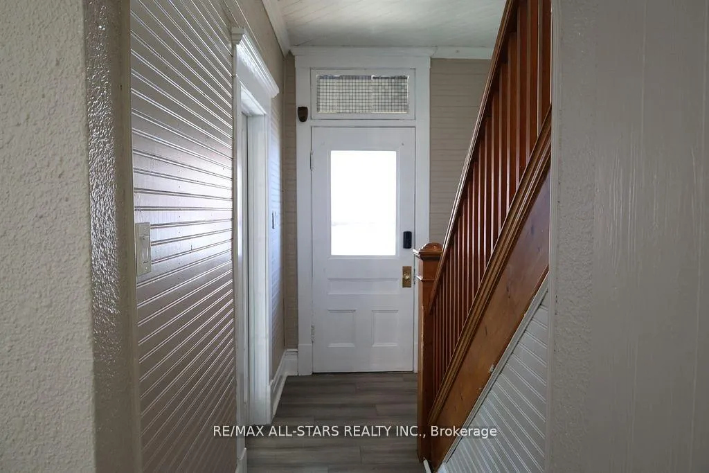 Photo 13 of 280 Lansdowne Street W, Peterborough, Ashburnham Ward 4 — HOMEH