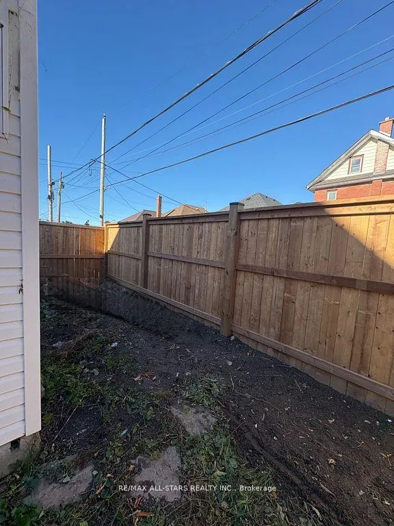 Photo 35 of 280 Lansdowne Street W, Peterborough, Ashburnham Ward 4 — HOMEH
