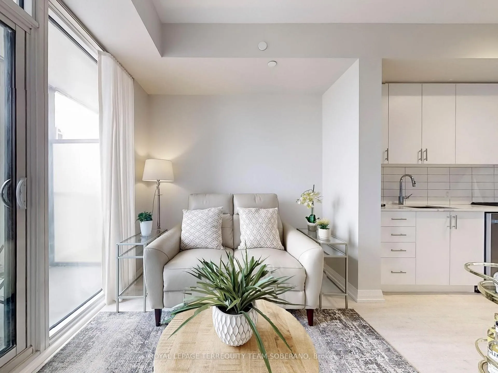 Photo 10 of Unit 529, 9000 Jane Street, Vaughan, Vellore Village — HOMEH