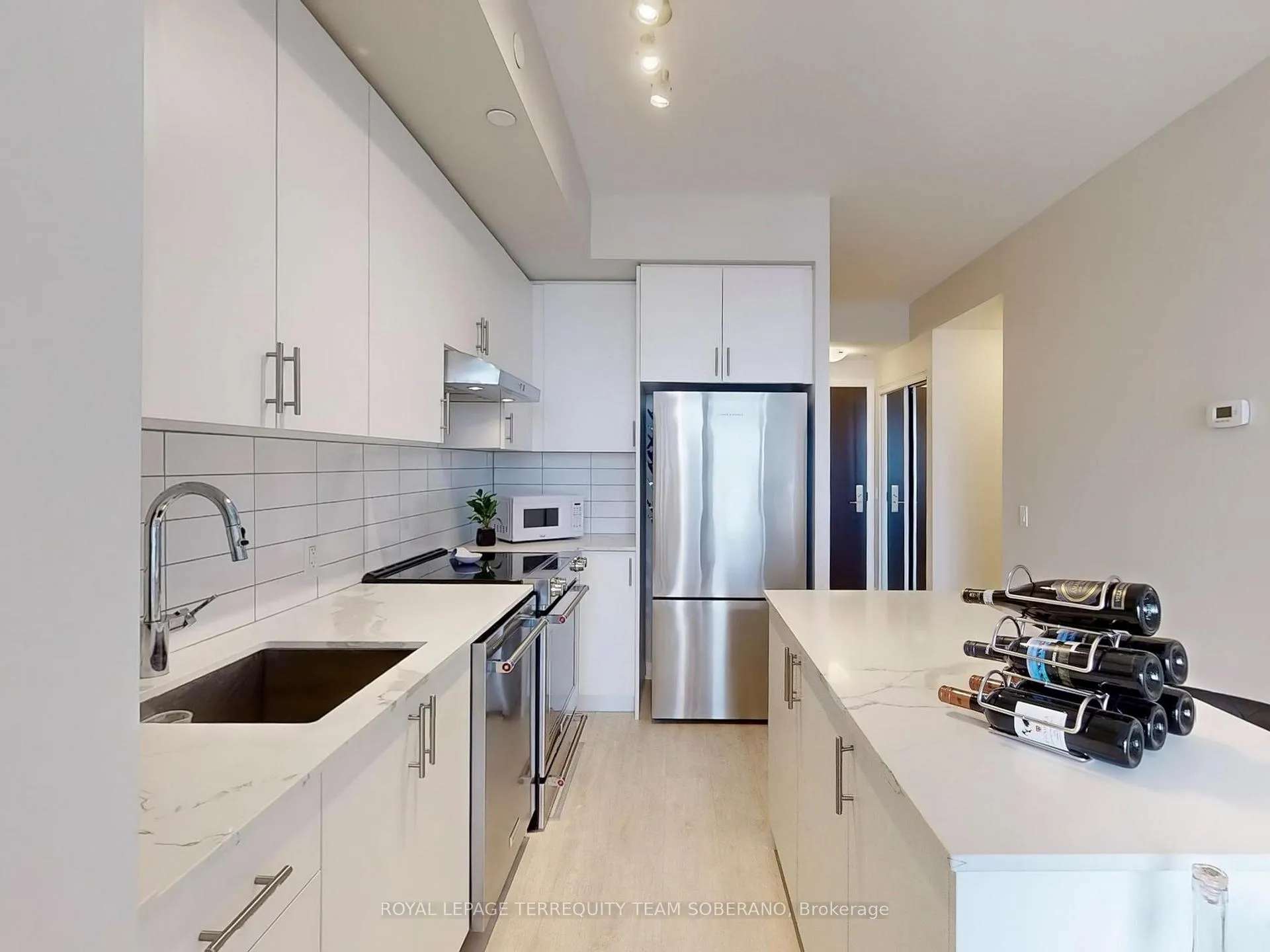 Photo 16 of Unit 529, 9000 Jane Street, Vaughan, Vellore Village — HOMEH