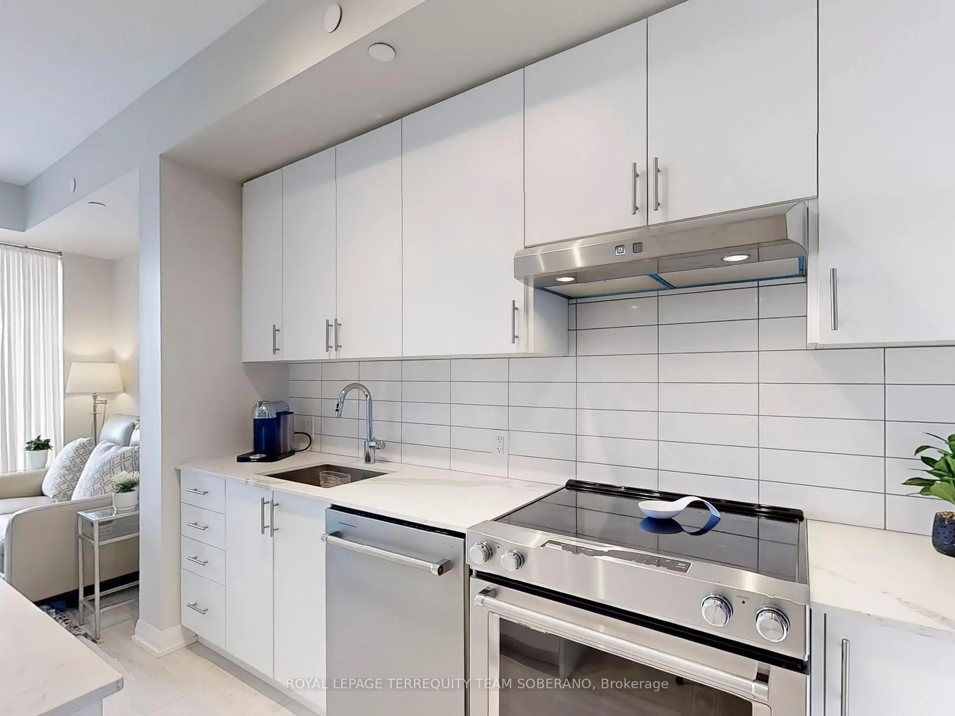 Photo 17 of Unit 529, 9000 Jane Street, Vaughan, Vellore Village — HOMEH